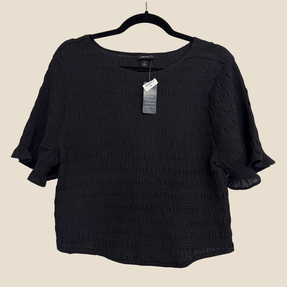 Torrid new Size 1X Black Smocked Texture Cropped Short Sleeve Ruffle Trim Blouse